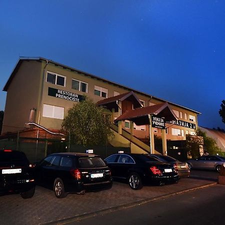 Meridiana Novi Sad Extérieur photo