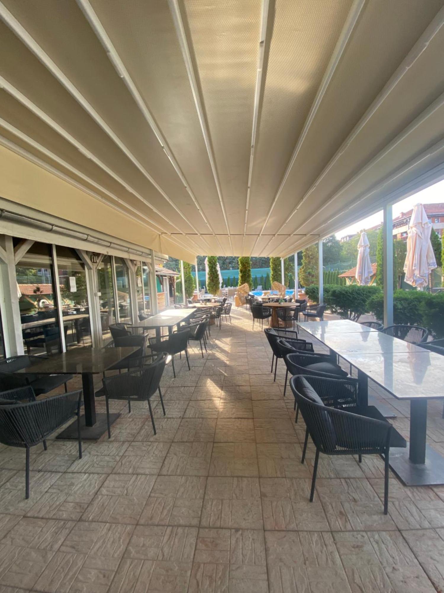 Meridiana Novi Sad Extérieur photo
